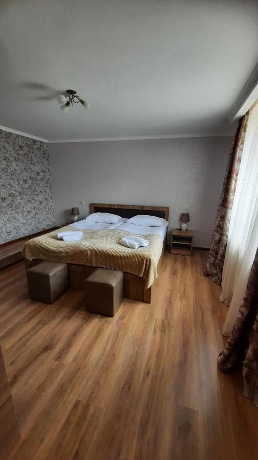 Apartments Gio-Nika Степанцмінда Екстер'єр фото